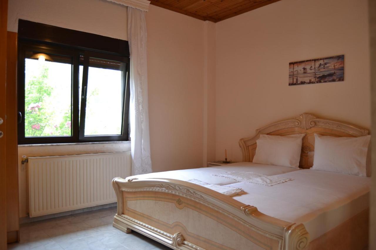 Apartament Lazatka Flat In Capital Chora Samothráki Zewnętrze zdjęcie